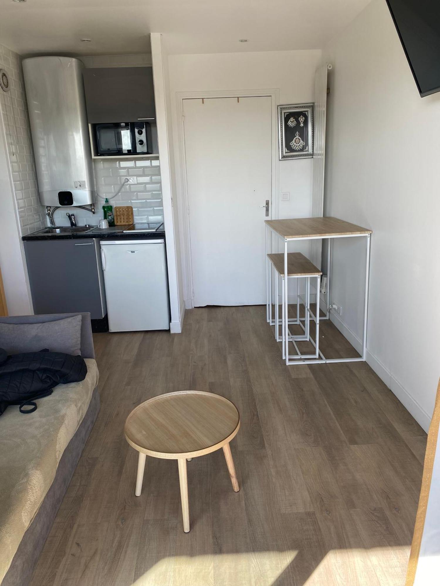Beau Studio Au Bord De La Mer Blonville-sur-Mer Exteriör bild