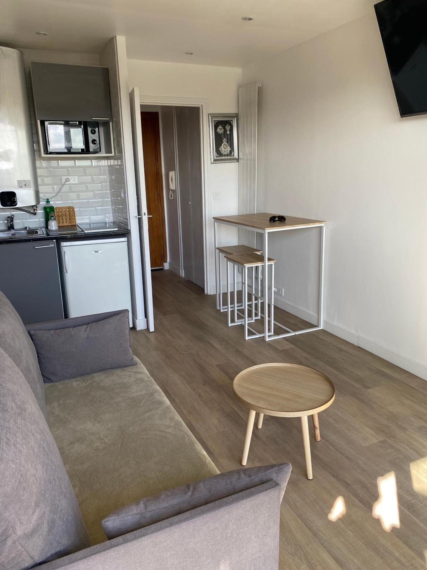 Beau Studio Au Bord De La Mer Blonville-sur-Mer Exteriör bild